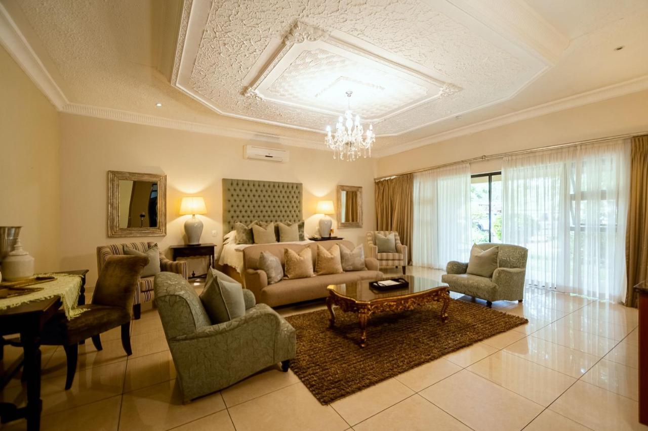 The Victoria Falls Deluxe Suites Kültér fotó